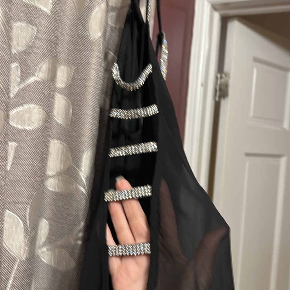 Such a nice top. - Picture 2 of 4